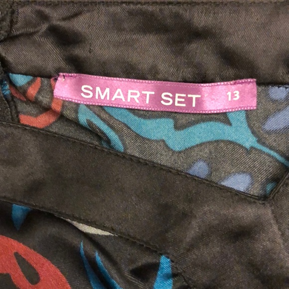 Smart Set spaghetti strap asymmetrical satin dress - Picture 5 of 5